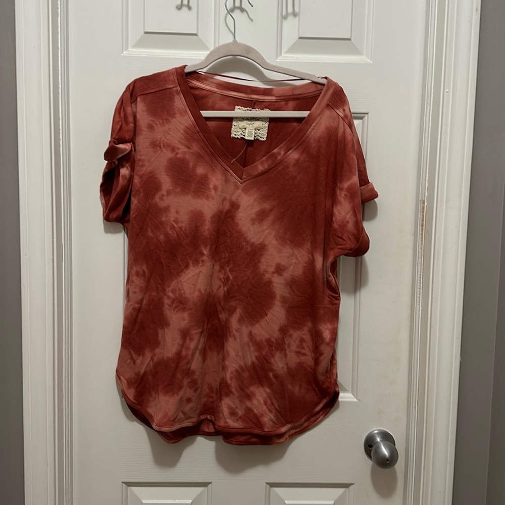 Cupio size XLG top. NWOT